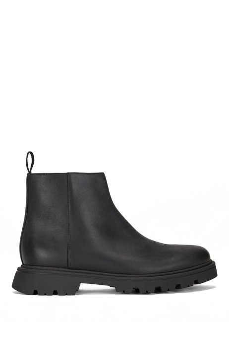 Italian-made zipped boots in leather with lug sole, Black