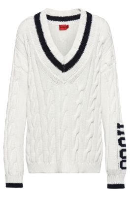 HUGO Cable knit V neck Sweater With Sleeve Logo