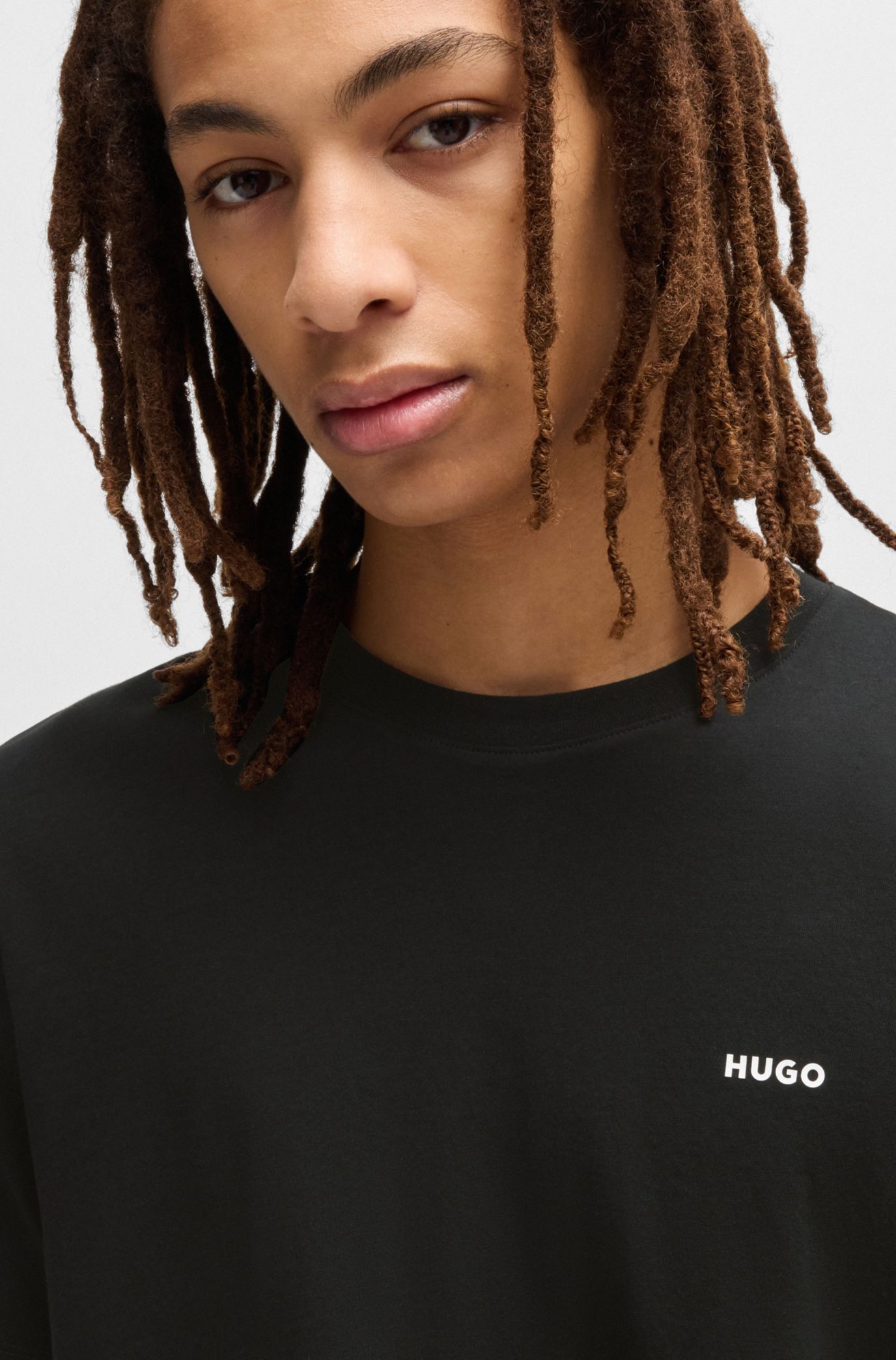 Black hugo boss tshirt sale