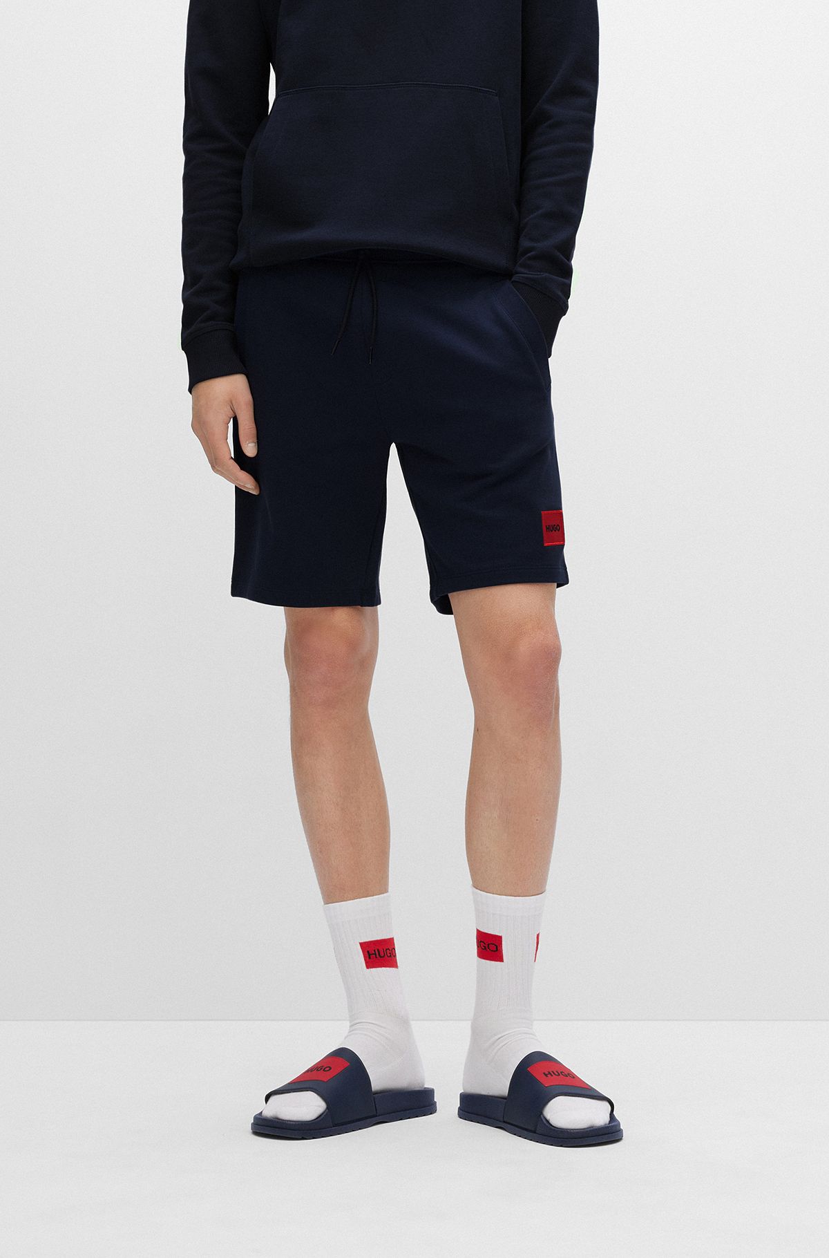 Regular-Fit Shorts aus Baumwoll-Terry mit Logo-Label, Dunkelblau