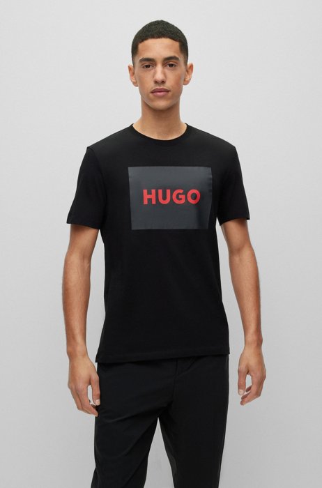 T-Shirt aus Baumwolle mit rotem Logo-Etikett, Schwarz