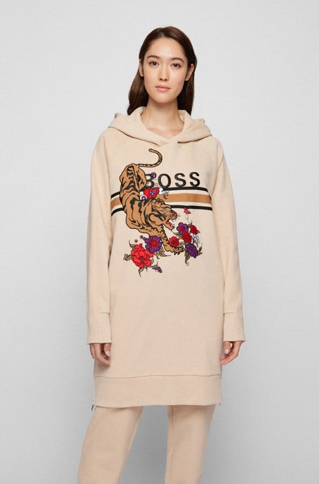 Longline hooded sweatshirt in organic cotton with tiger artwork, Light Beige