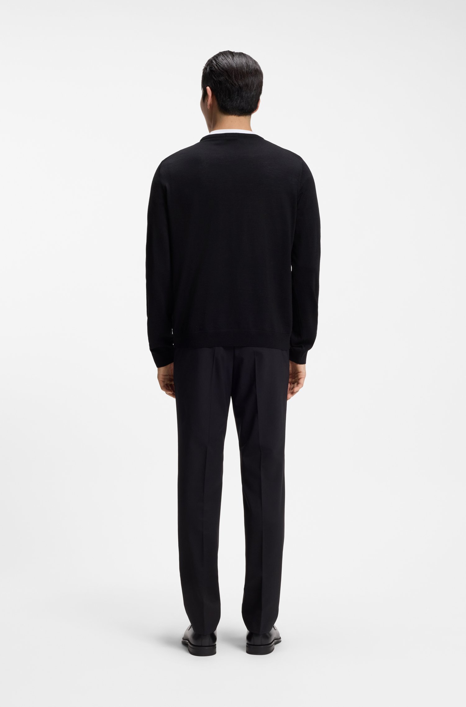 Boss Slim-fit sweater in merino wool stickade tröjor herr – bild 3