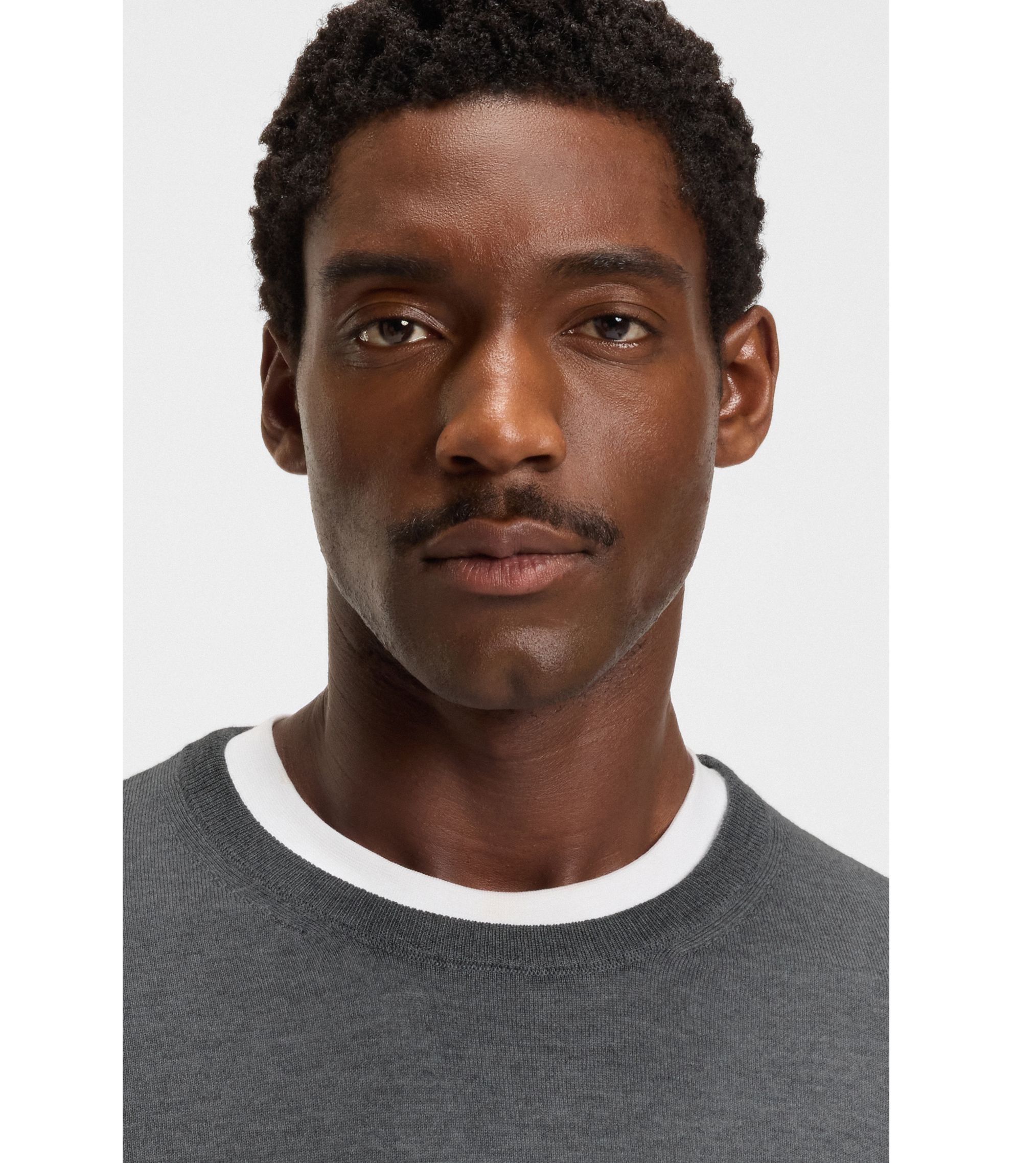 BOSS - スリムフィットセーター メリノウール - グレー