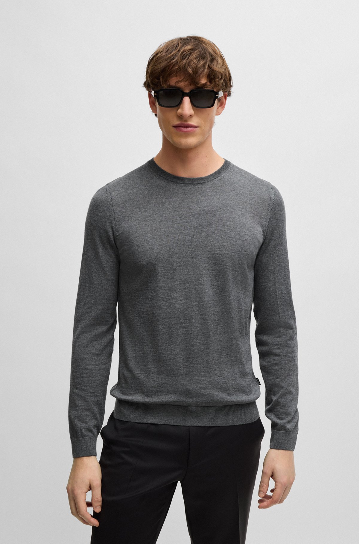 Slim-fit sweater in virgin wool, Grey