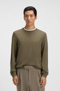 Slim-fit trui van merinowol met ronde halslijn, Kaki