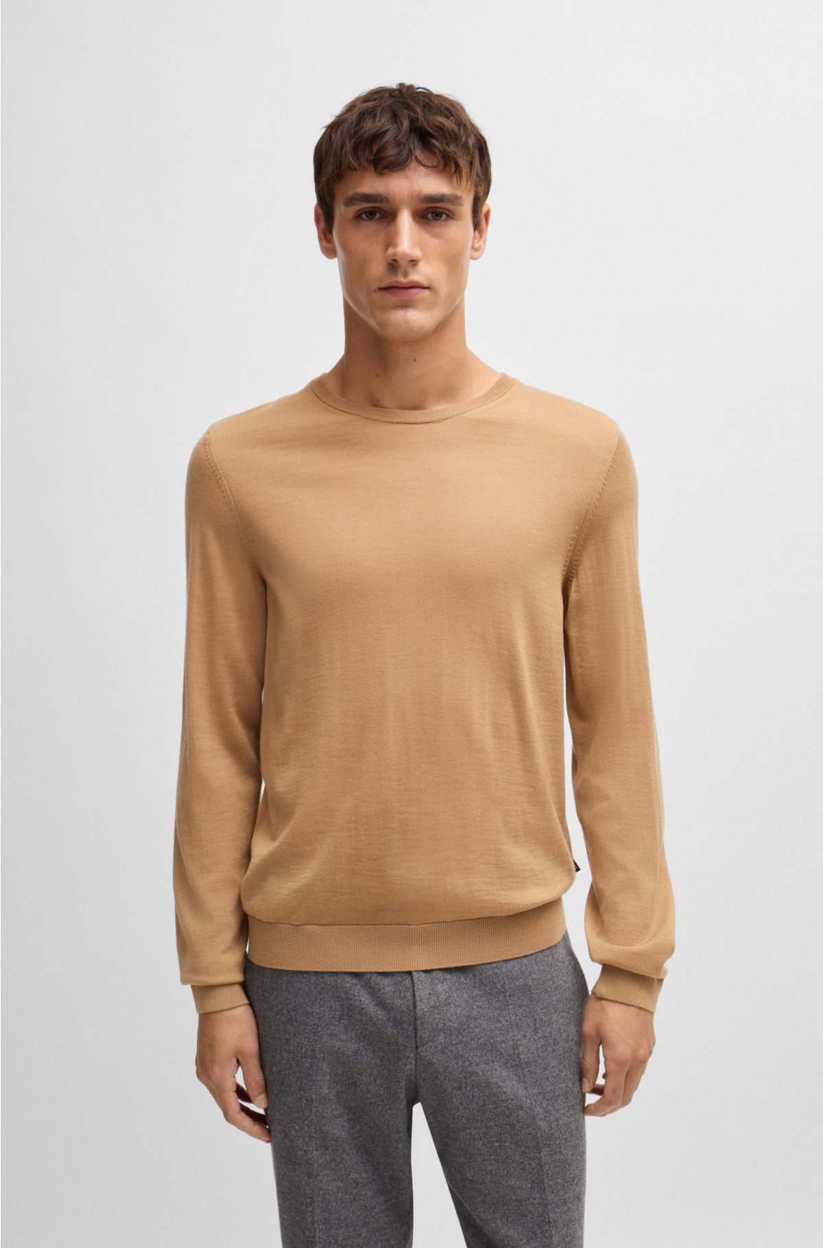 Slim-fit sweater in virgin wool with crew neckline, Beige