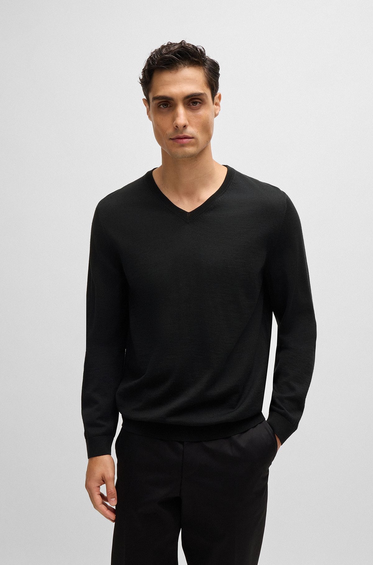 V-neck sweater in virgin wool, Black