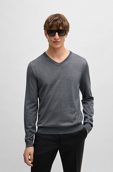 Slim-Fit Pullover aus Schurwolle mit V-Ausschnitt, Grau