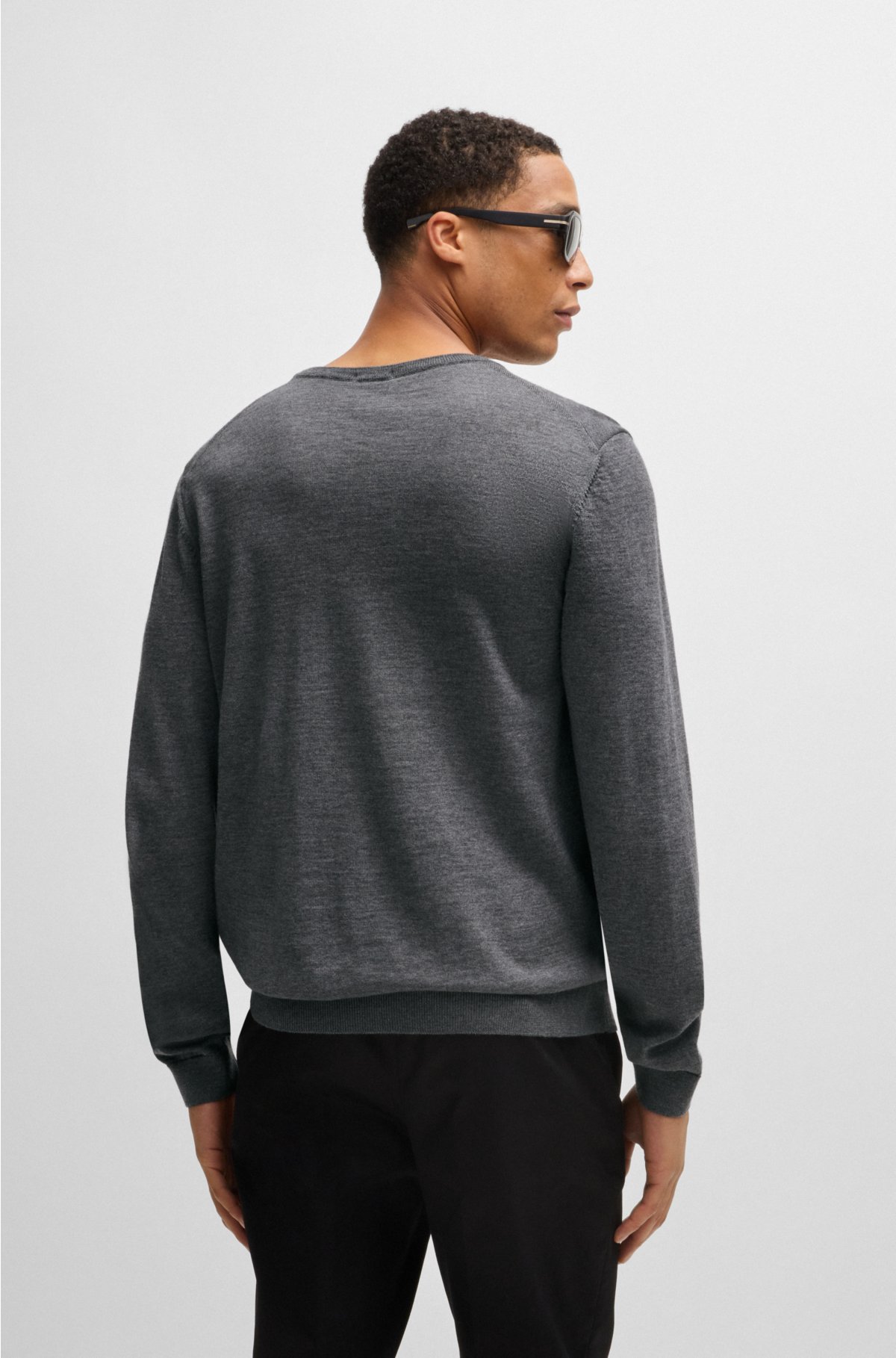 V-neck sweater in virgin wool, Grey
