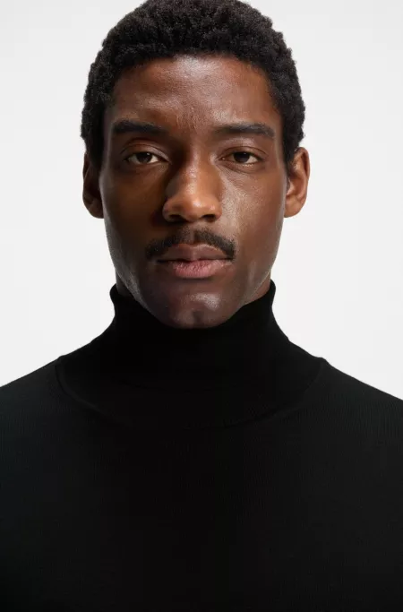 Regular-fit rollneck sweater in merino wool
