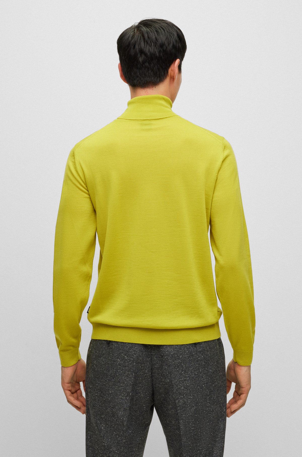 Slim-fit rollneck sweater in virgin wool, Light Green