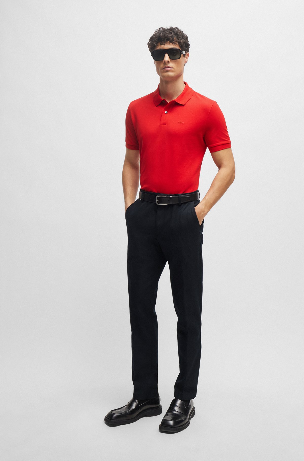 Poloshirt med regular fit i bomuld med broderet logo, Rød
