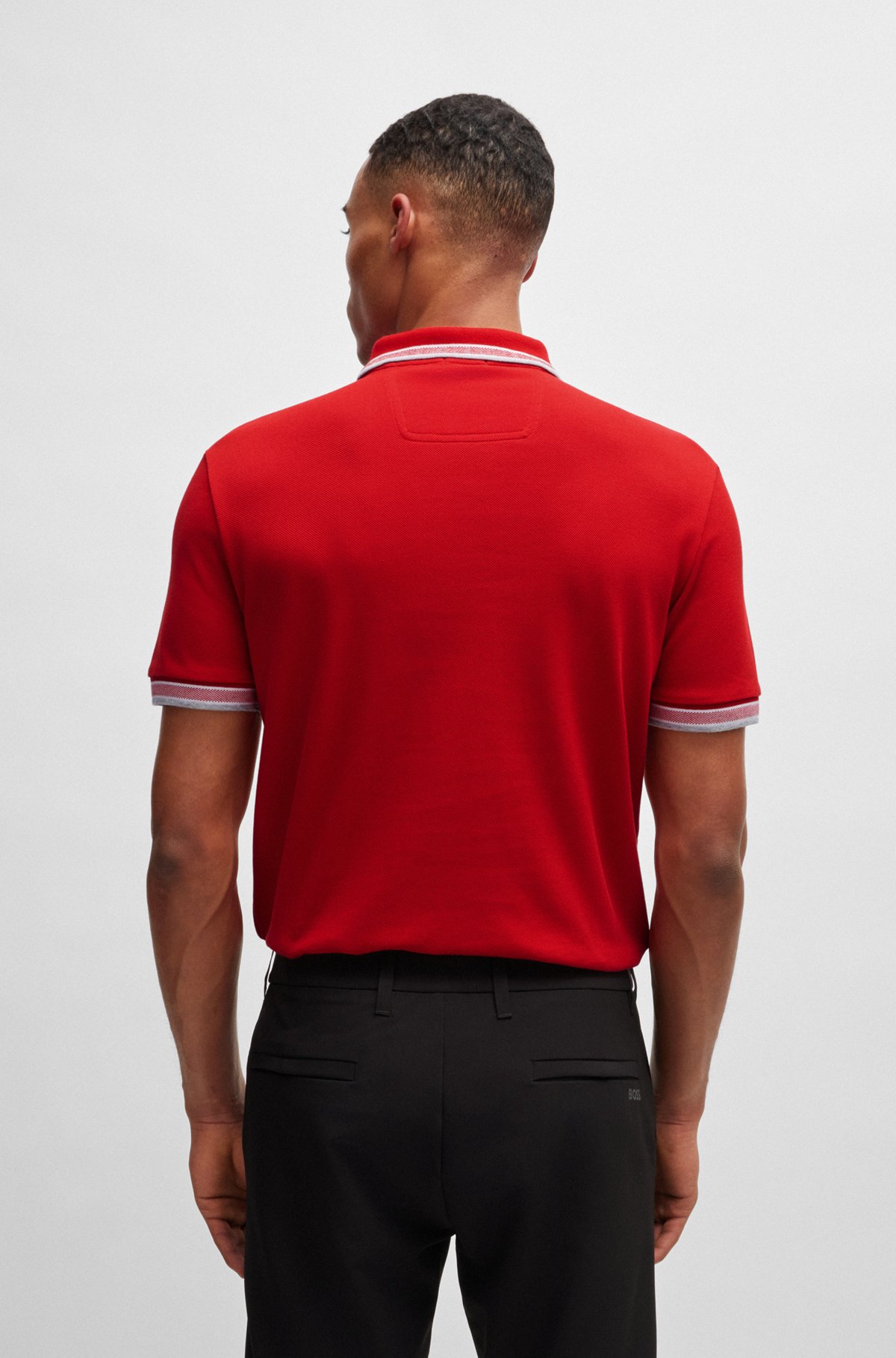 Poloshirt i økologisk bomuld med logo i kontrastfarve, Rød