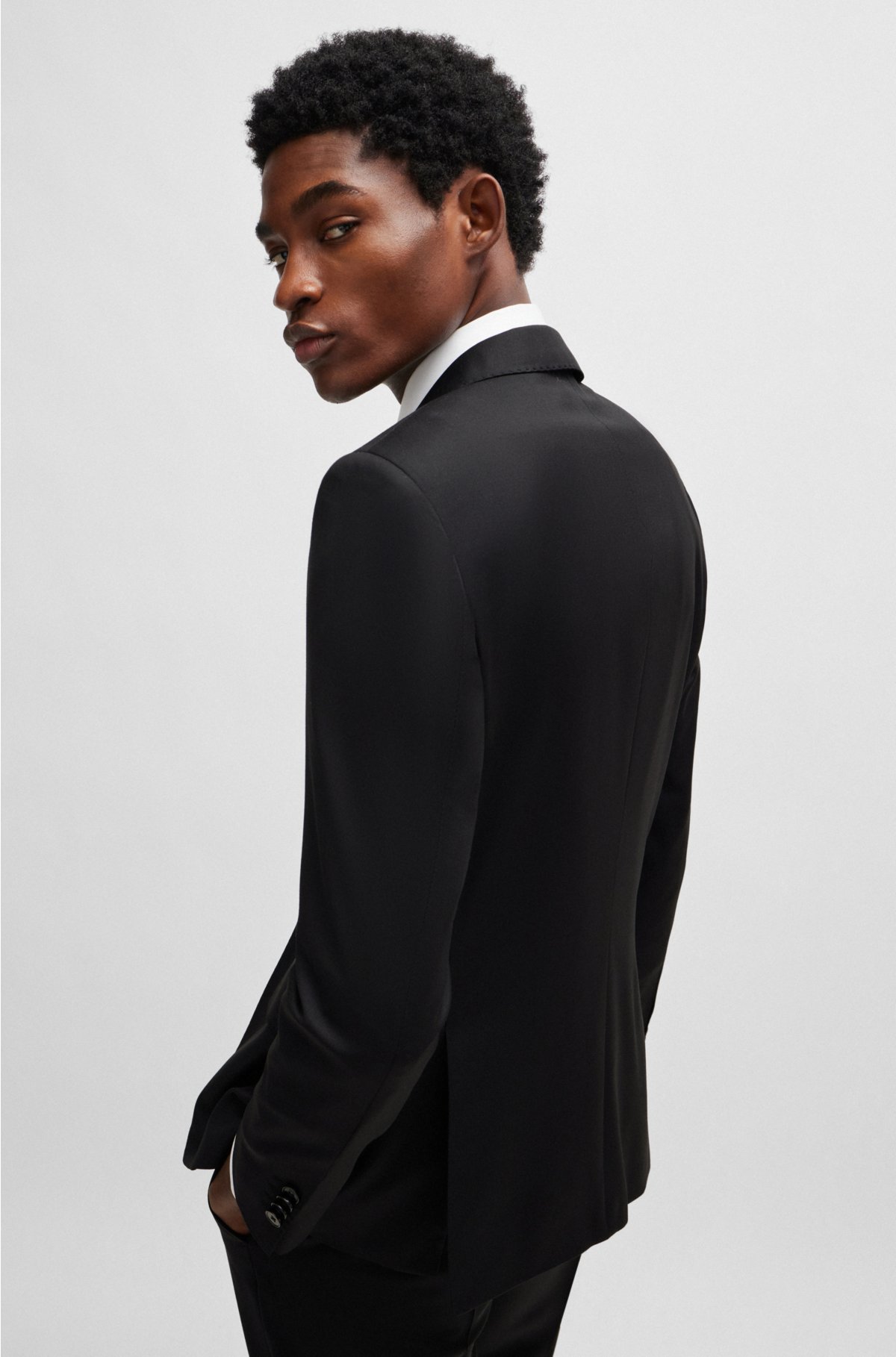 Slim-fit suit jacket in virgin-wool serge, Black