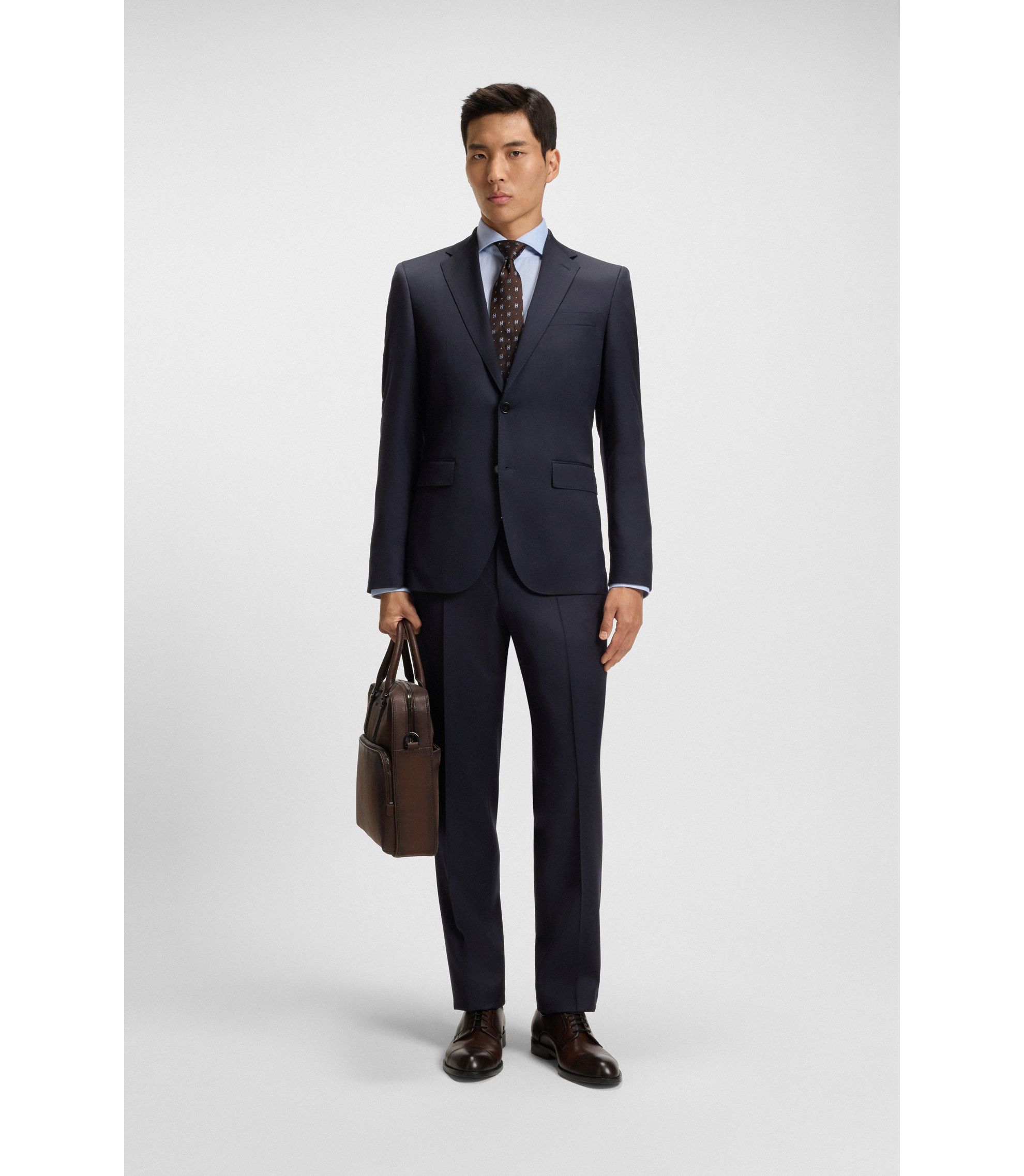 hbeu50469172_401_300?wid=1980&