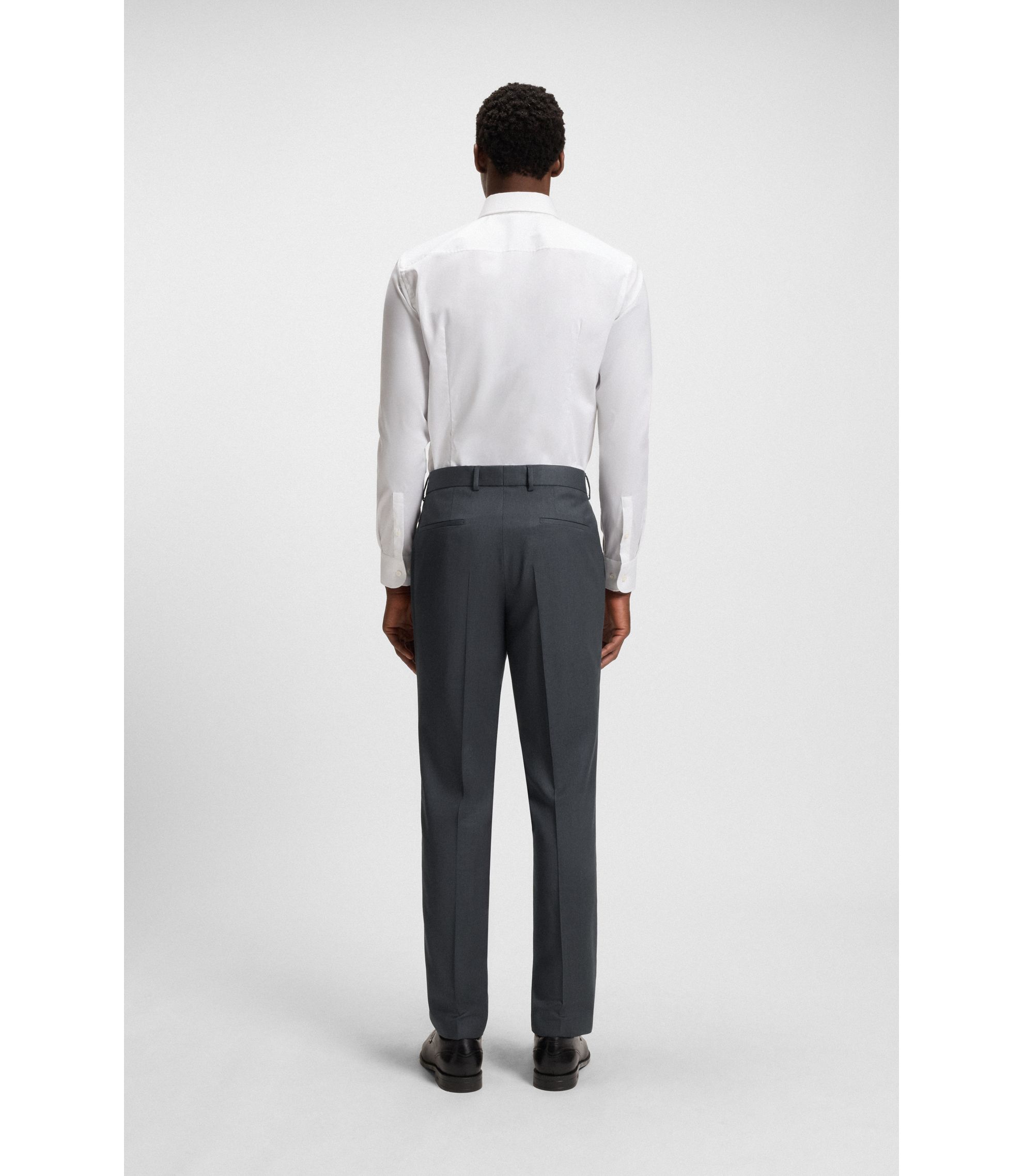 hbeu50469174_021_360?wid=1980&