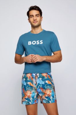 hugo boss shorts and tshirt