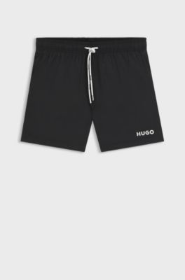 Ba&ntilde;ador tipo shorts de secado r&aacute;pido con logo estampado, Negro