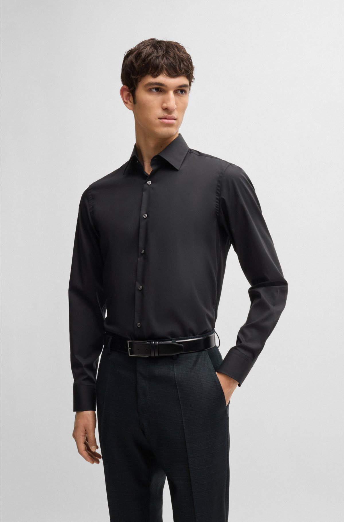 BOSS - Slim-fit overhemd in gemakkelijk katoenen popeline met stretch