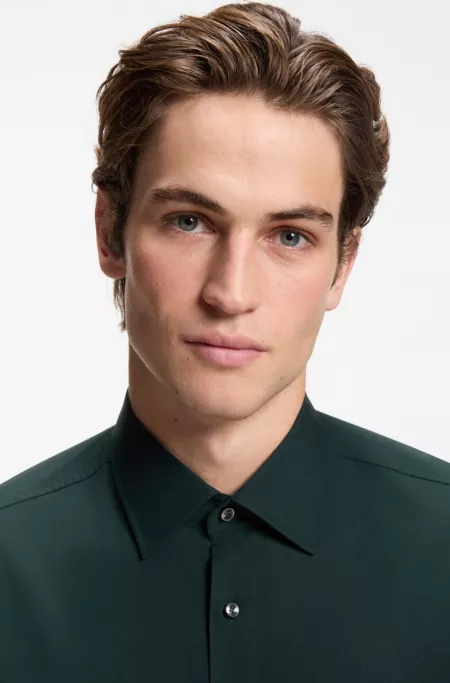 Slim-fit shirt in easy-iron stretch-cotton poplin