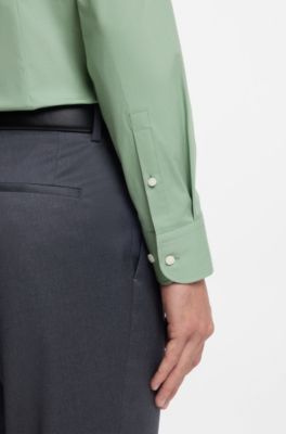 Slim-Fit Hemd aus elastischer Baumwoll-Popeline mit b&uuml;gelleichtem Finish, Hellgr&uuml;n