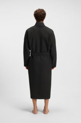 Peignoir en structure gaufr&eacute;e avec logo brod&eacute;, Noir