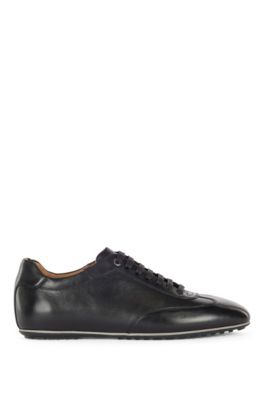 rubber soled black oxford shoes