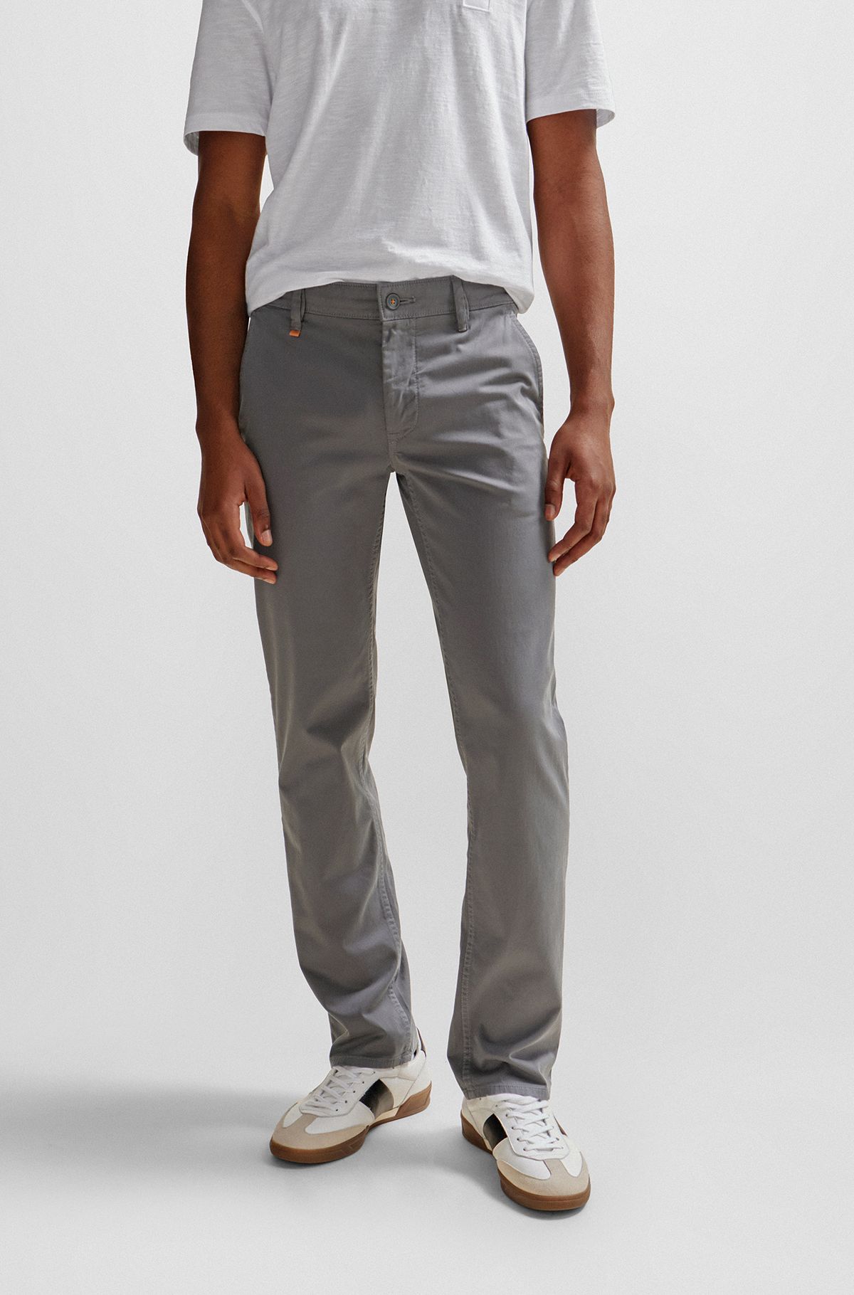 Slim-Fit Hose aus elastischem Baumwoll-Satin, Grau