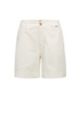 Stückgefärbte Regular-Fit Shorts aus elastischem Baumwoll-Twill, Weiß