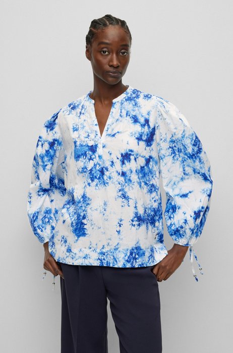 Blusa relaxed fit de algodón orgánico con estampado tie-dye, Azul estampado