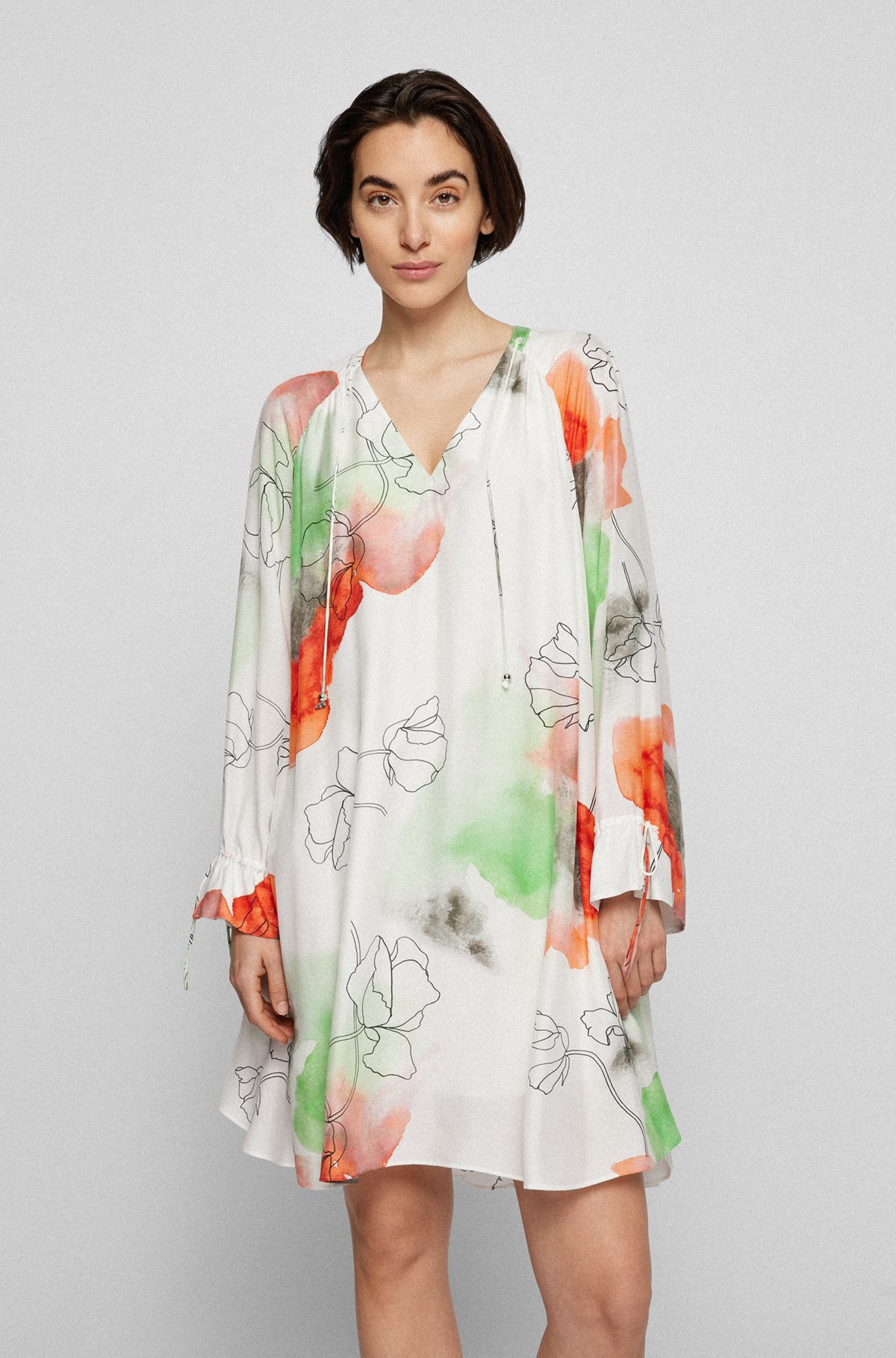 Relaxed-Fit Kleid aus Material-Mix mit Seide und Blumen-Print, Gemustert