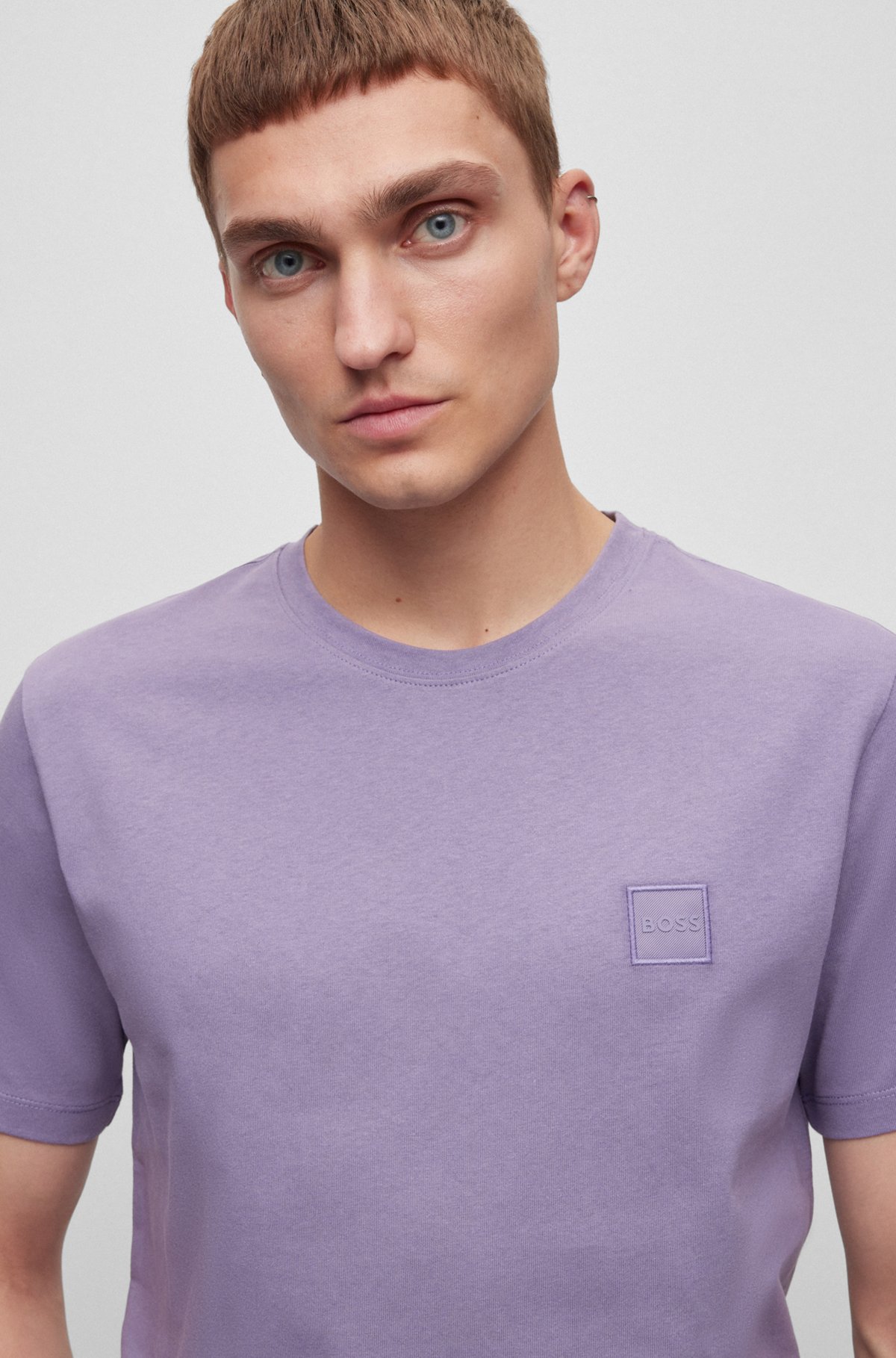 Relaxed-fit T-shirt in cotton jersey with logo patch, Purple