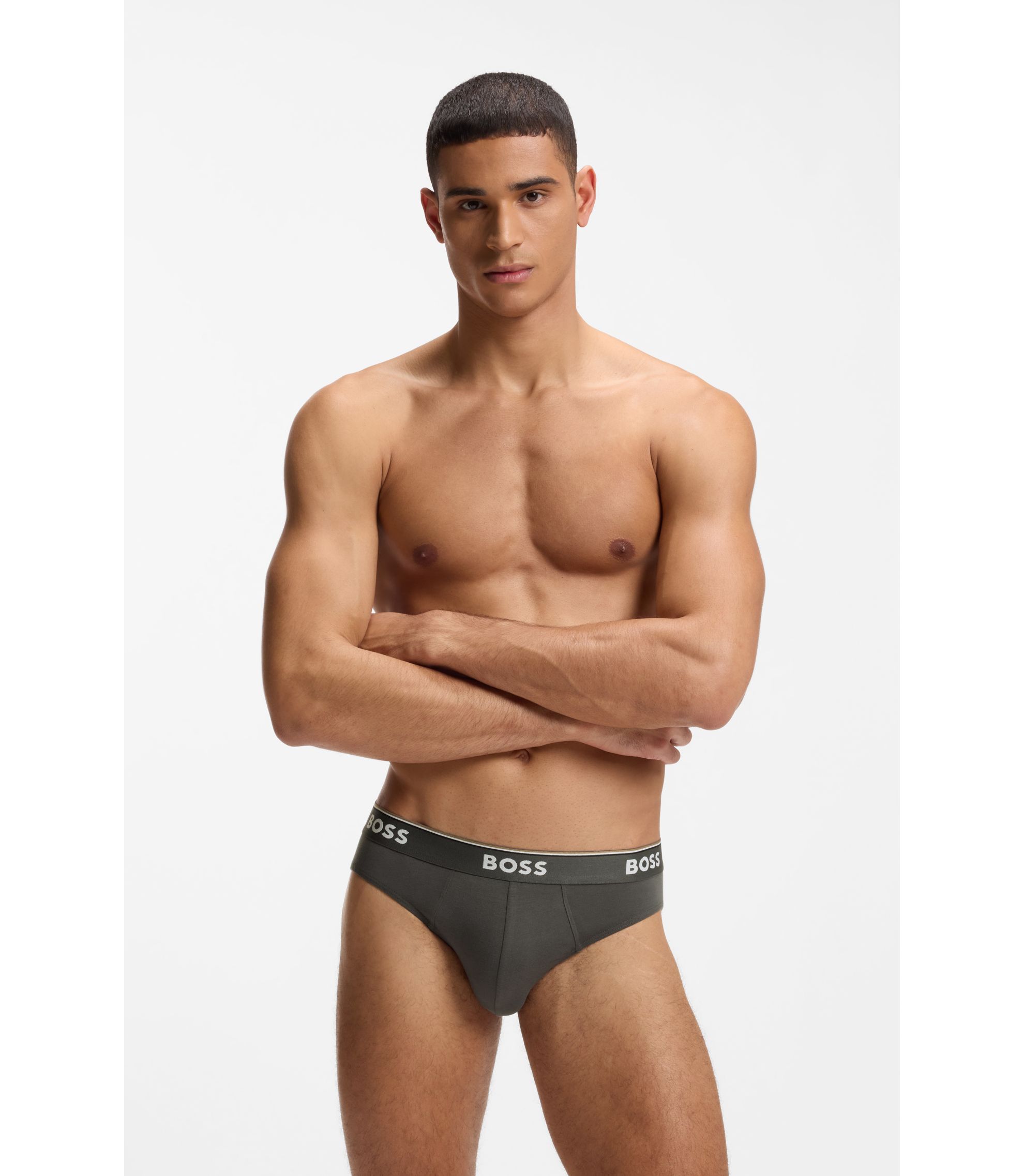 hbeu50475273_487_343?wid=1980&