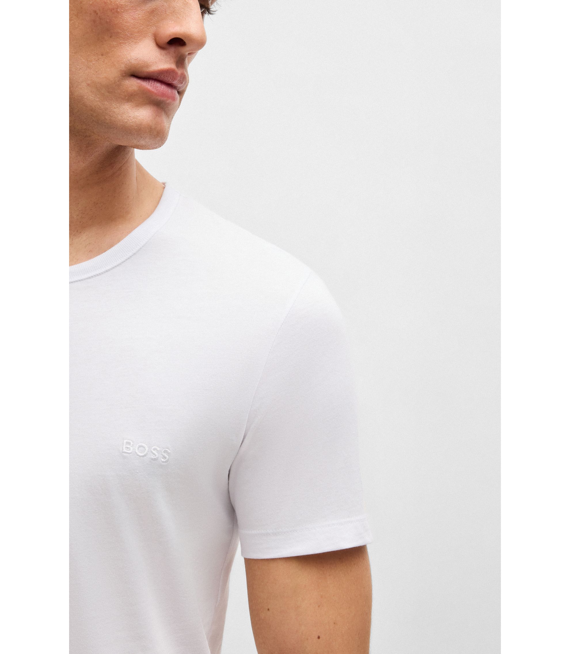 hbeu50475284_100_341?wid=1980&