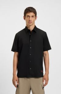 Camisa relaxed fit en lona de algod&oacute;n el&aacute;stico, Negro