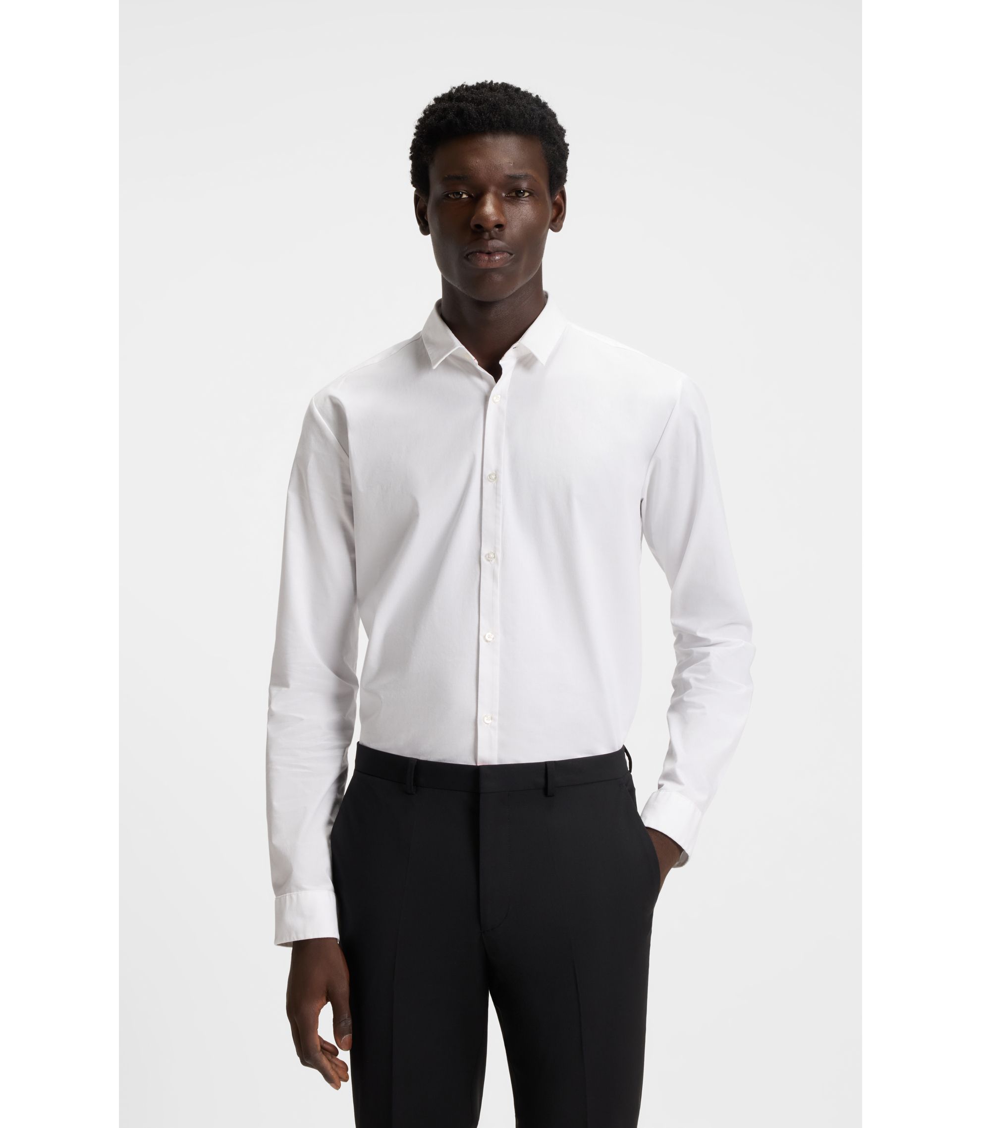 Extra Slim-Fit Hemd aus Stretch-Baumwoll-Canvas