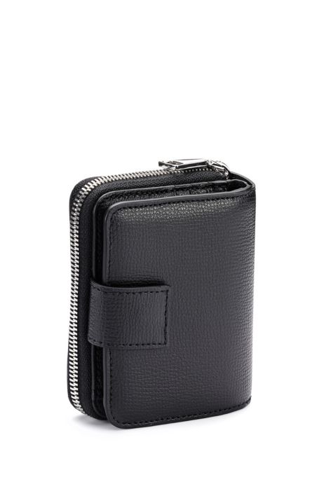 Cartera de piel granulada con efecto plateado