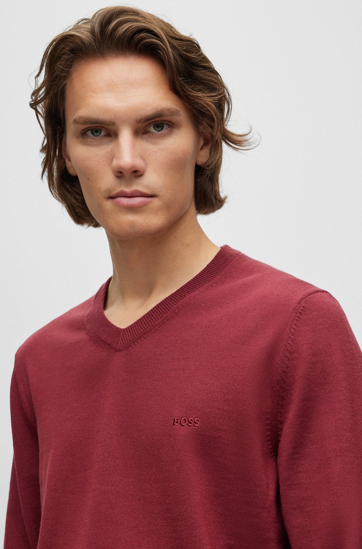  V-neck sweater in responsible wool, Dark Red