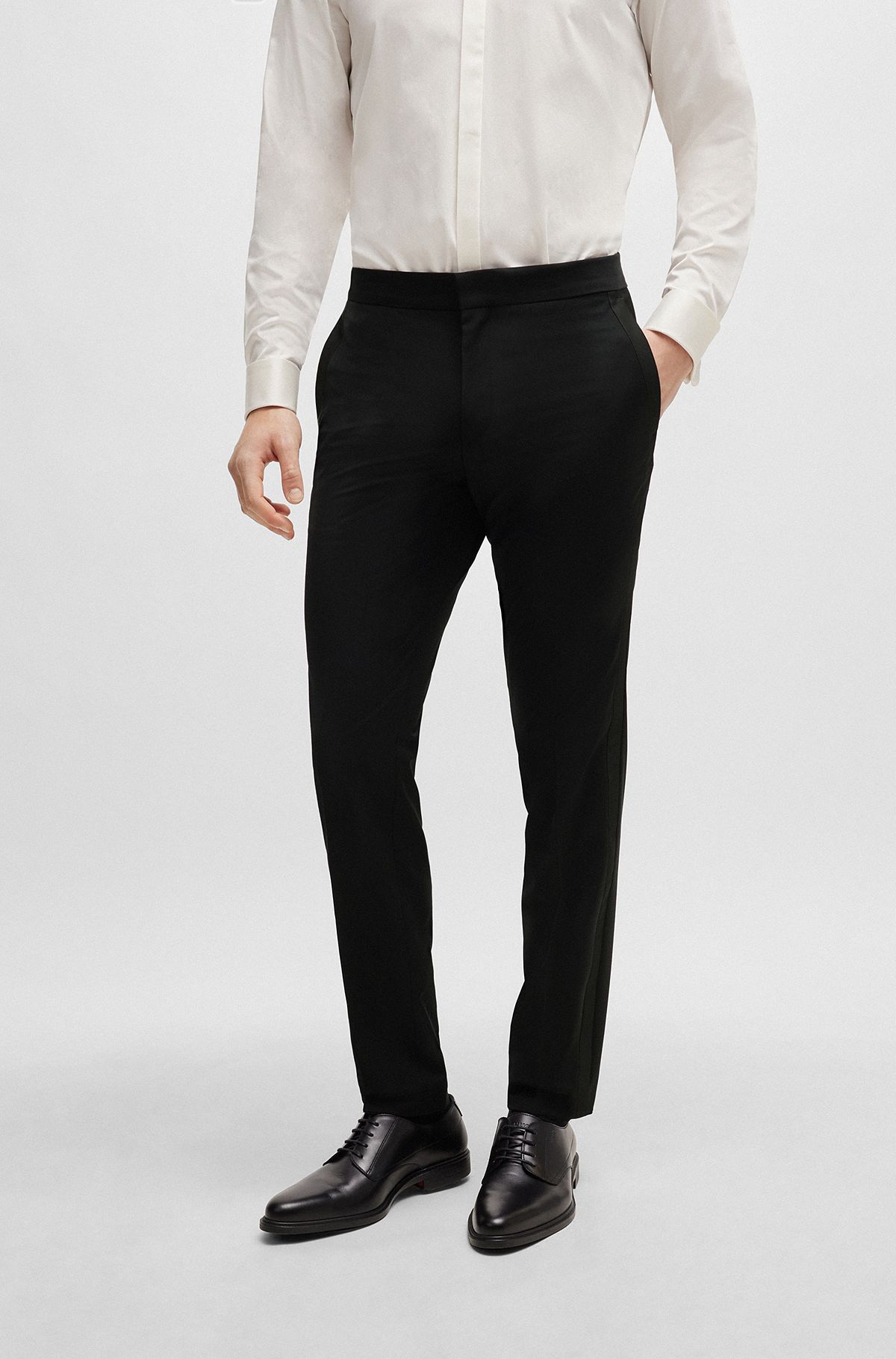 Extra-slim-fit trousers in a stretch-wool blend, Black