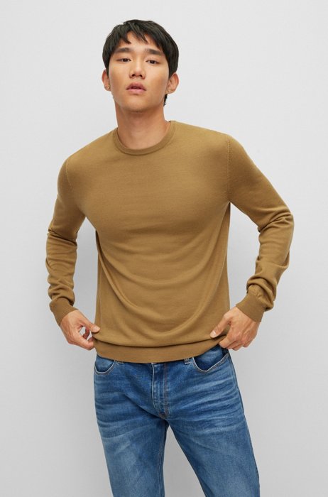 Slim-fit sweater in extra-fine merino wool, Light Brown