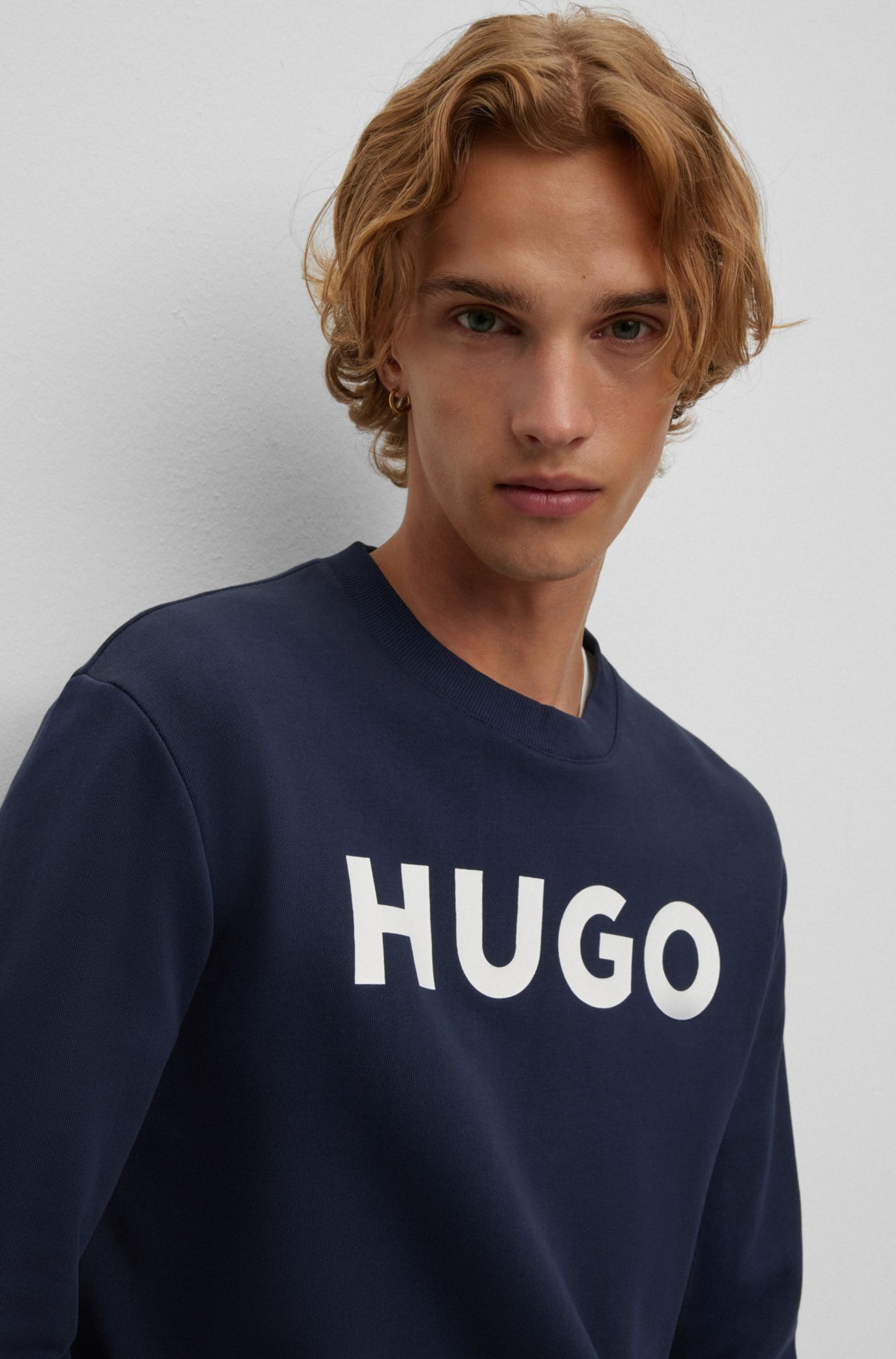 Hugo dicago deals crew neck sweatshirt