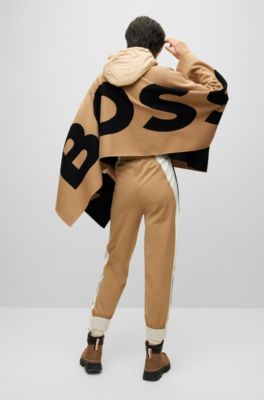 Poncho in cotone biologico con cappuccio e logo oversize HUGO BOSS Donna Abbigliamento Cappotti e giubbotti Poncho e Mantelle 