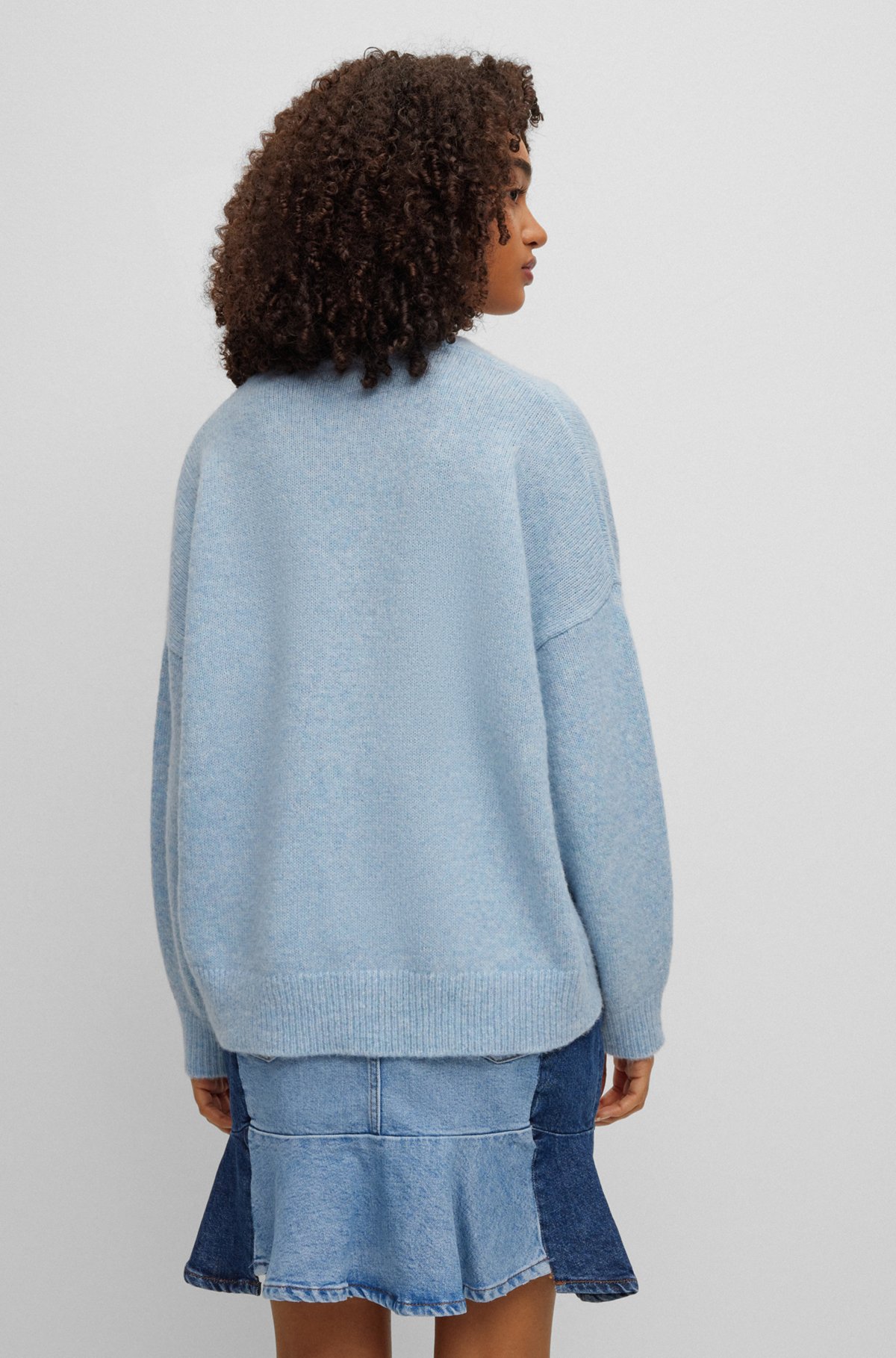 Relaxed-fit V-neck sweater with alpaca and wool, Light Blue