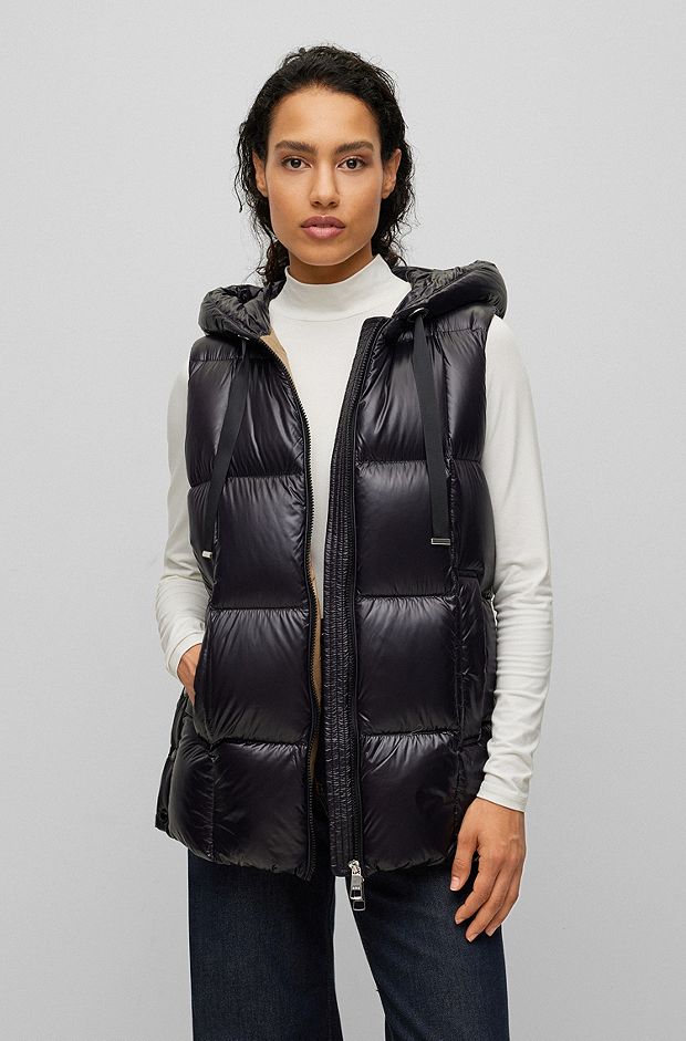 Water-repellent gilet in a relaxed fit, Black