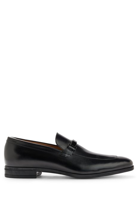 Italian-made loafers in leather with branded hardware, Black
