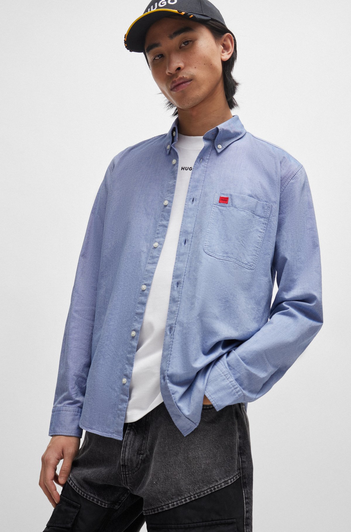 Button-down slim-fit shirt in Oxford cotton, Blue