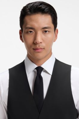 Slim-fit waistcoat in stretch wool, Black