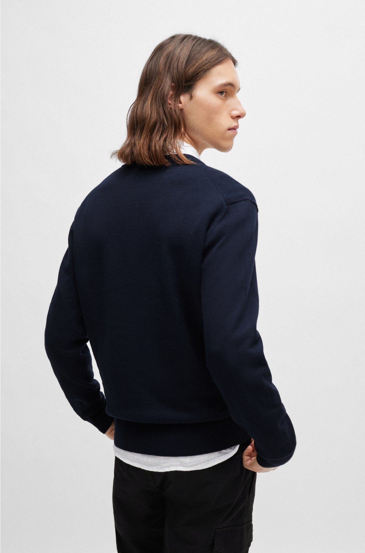 Cotton-cashmere regular-fit sweater with logo patch, Dark Blue
