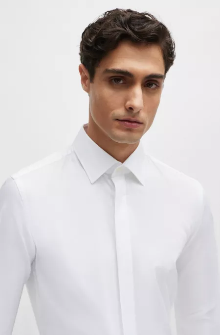 Slim-fit dress shirt in easy-iron stretch cotton